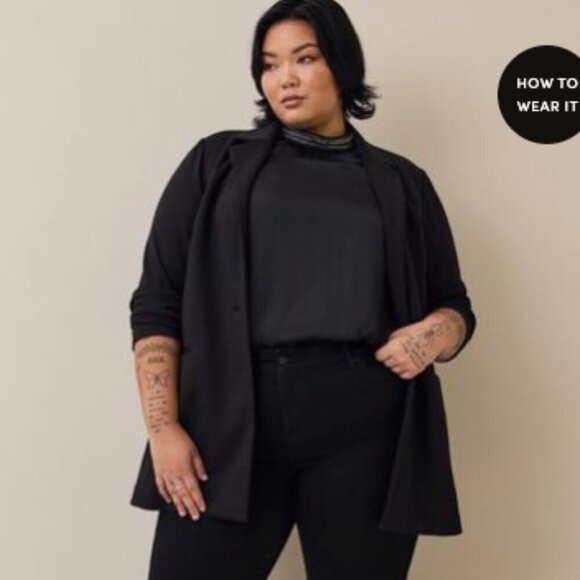 Torrid Super Soft Knit Black Halter Top High Neck Size 1 - Picture 7 of 9